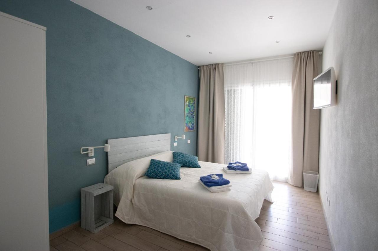 Un Posto Al Sole Bed & Breakfast Molino Nuovo  Exterior foto