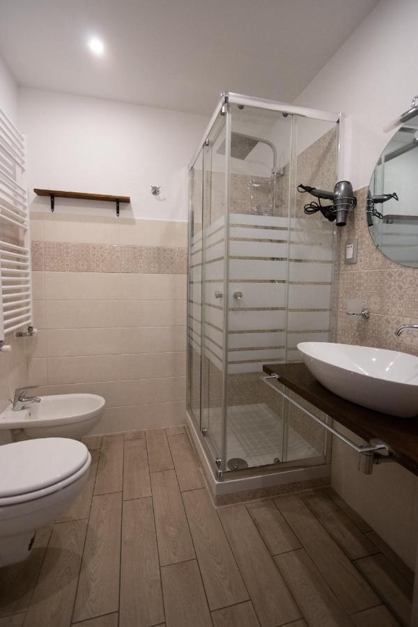 Un Posto Al Sole Bed & Breakfast Molino Nuovo  Exterior foto