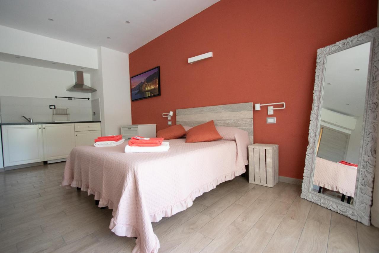 Un Posto Al Sole Bed & Breakfast Molino Nuovo  Exterior foto