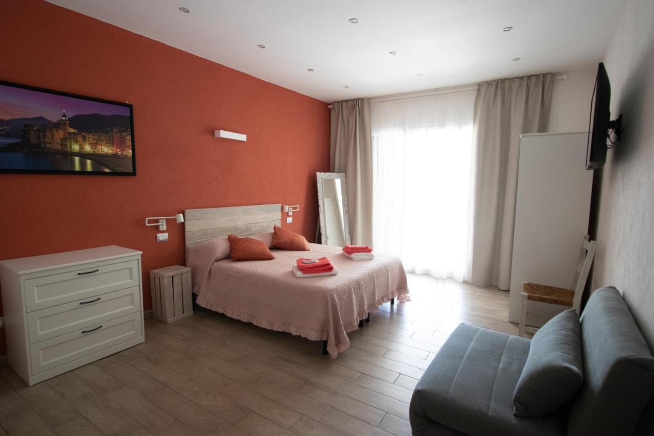 Un Posto Al Sole Bed & Breakfast Molino Nuovo  Exterior foto