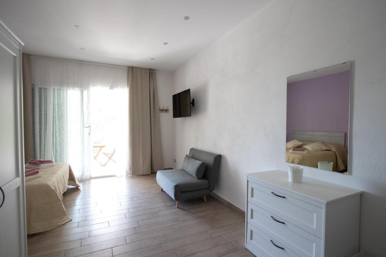 Un Posto Al Sole Bed & Breakfast Molino Nuovo  Exterior foto